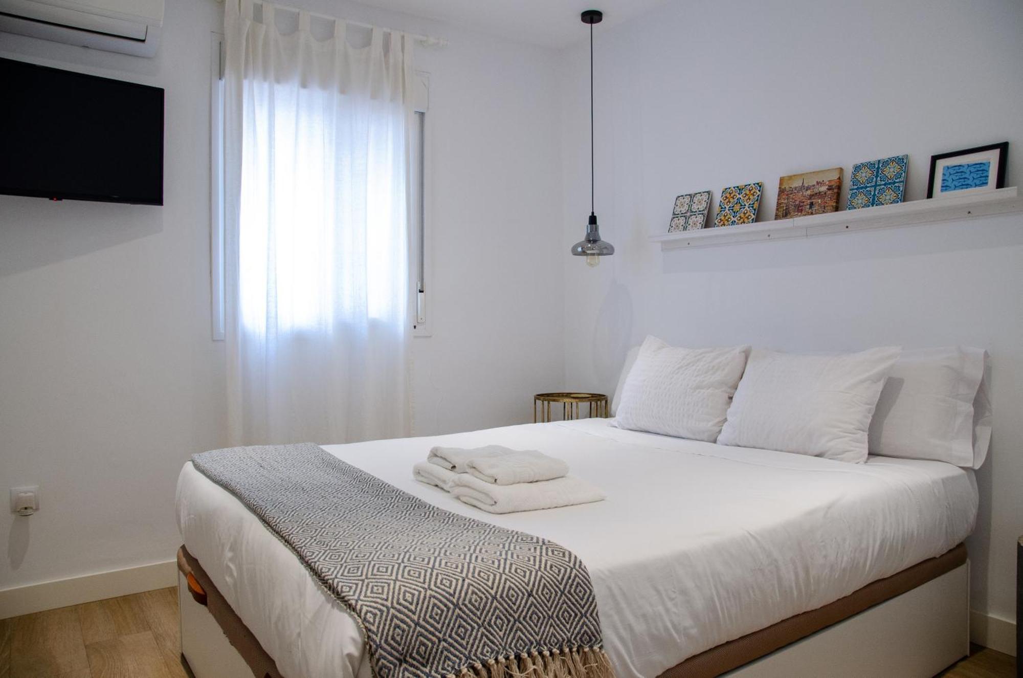 Apartamento Moderno En Triana 2 Dormitorios Y Aire Acondicionado Seville Exterior photo