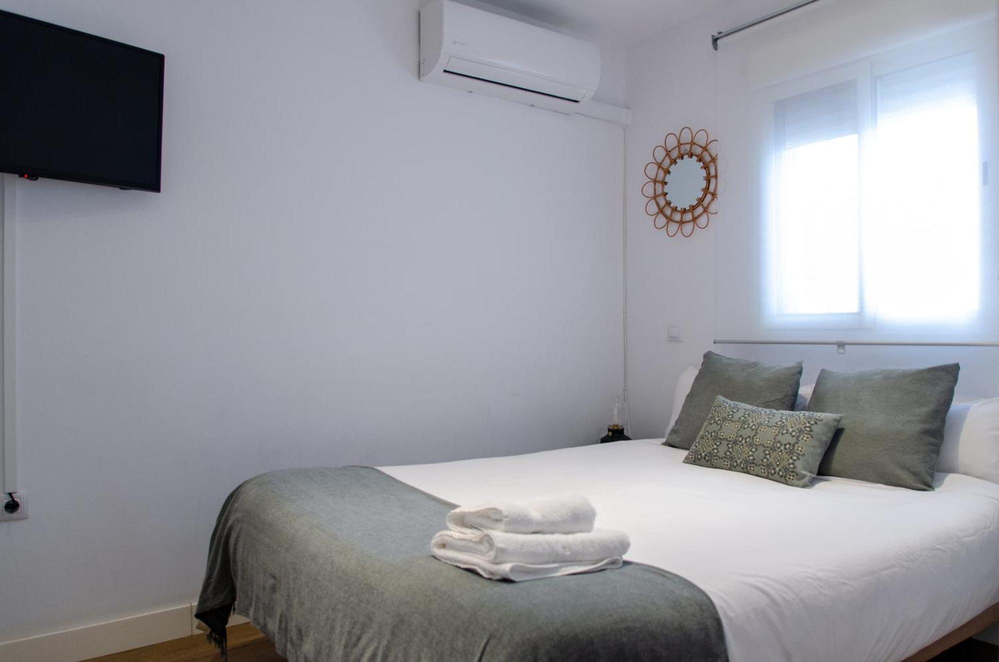 Apartamento Moderno En Triana 2 Dormitorios Y Aire Acondicionado Seville Exterior photo