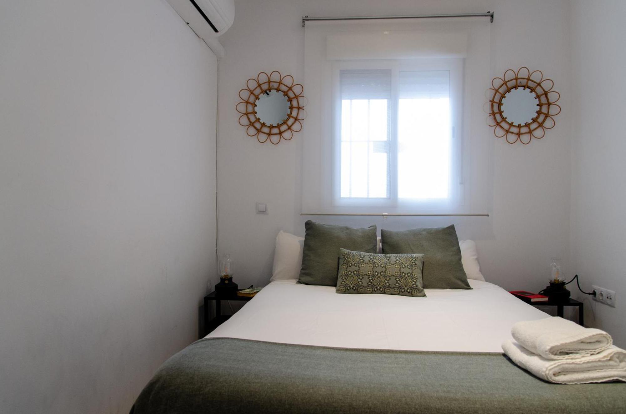 Apartamento Moderno En Triana 2 Dormitorios Y Aire Acondicionado Seville Exterior photo